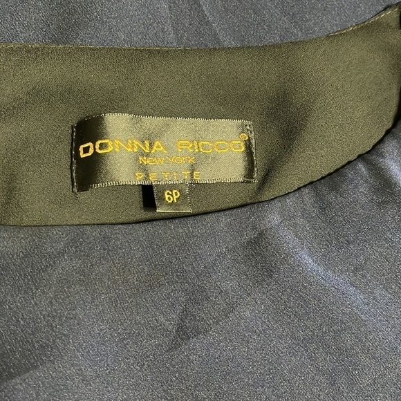  Dresses 3 for $50
NWT DONNA RICCO Blue Knot Waist Satin Dress Size 6P - Picture 5 of 5